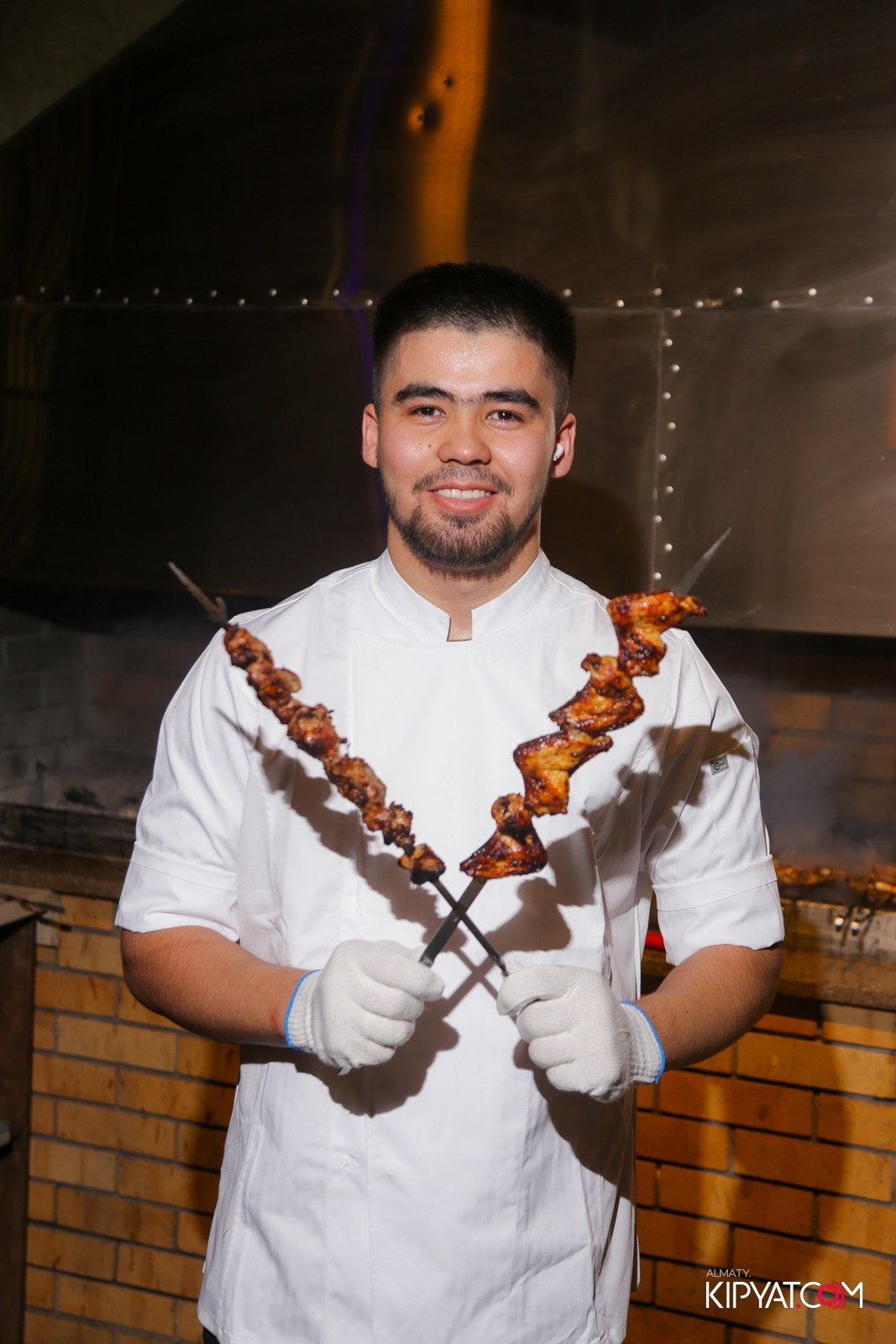 РЕСТОРАН РАХАТ. КИПЯТКОМ АЛМАТЫ!