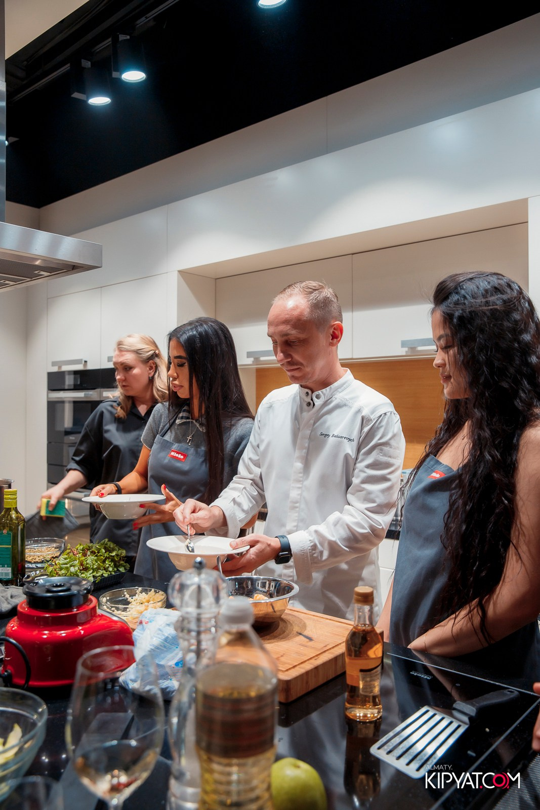 МАСТЕР-КЛАСС MIELE. КИПЯТКОМ АЛМАТЫ!