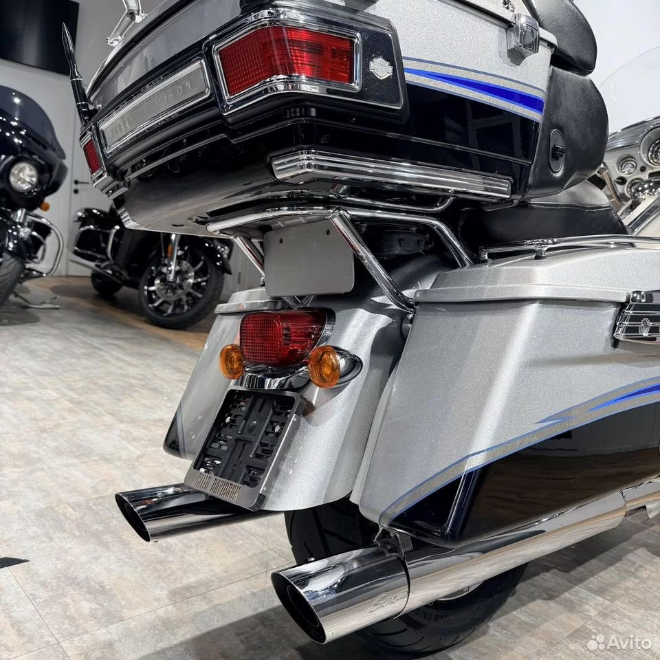 2009 CVO Limited Black Diamond (VIN *5HD*). Hello Davidson, Москва. Только хорошие мотоциклы…