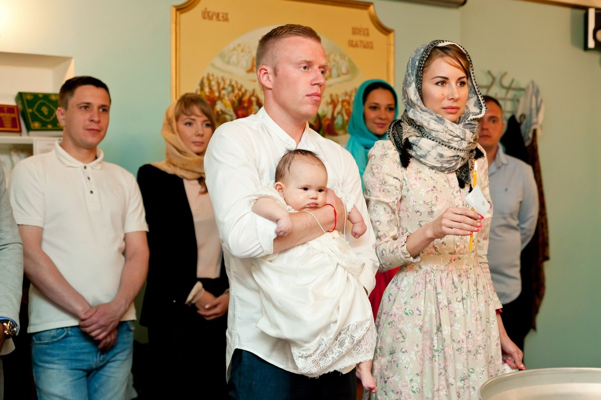 Крещение Свято-Троицкий Храм. г. Всеволожск. Фотограф на крещение в Санкт Петербурге