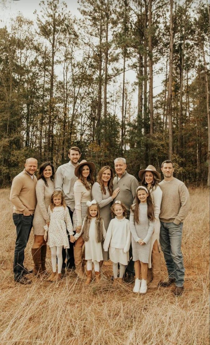 Подробный гайд Что надеть на фотосессию. Портретный и семейный фотограф в Геленджике