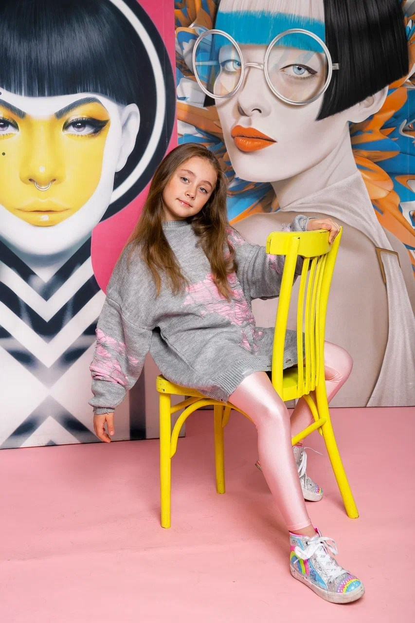 Антонович Мария. Model base