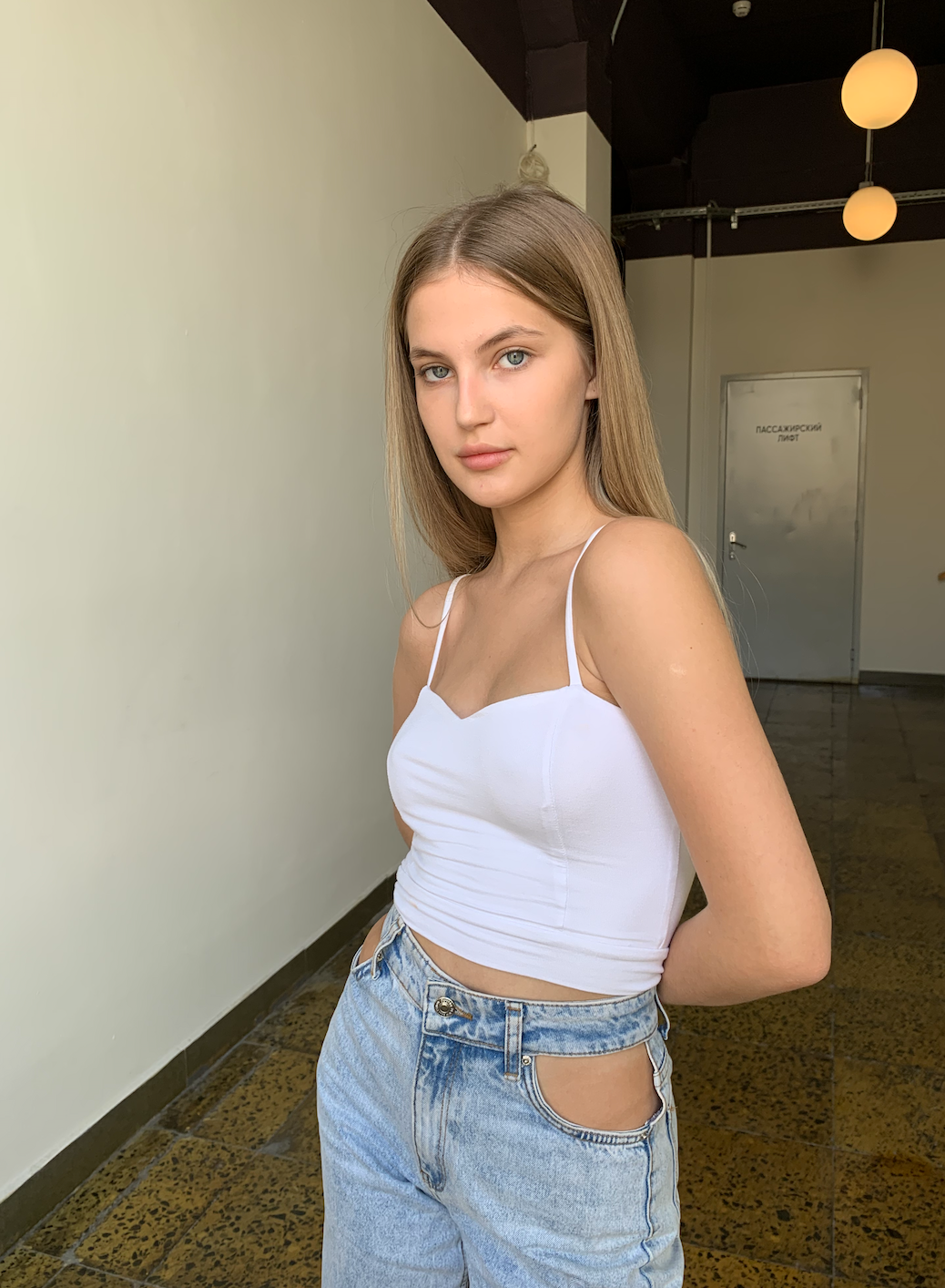 Лолита, 40-42 р-р, 170 рост. KED Production — продакшн из СПб. Создаём фото, видео и контент, который помогает брендам и селлерам продавать больше