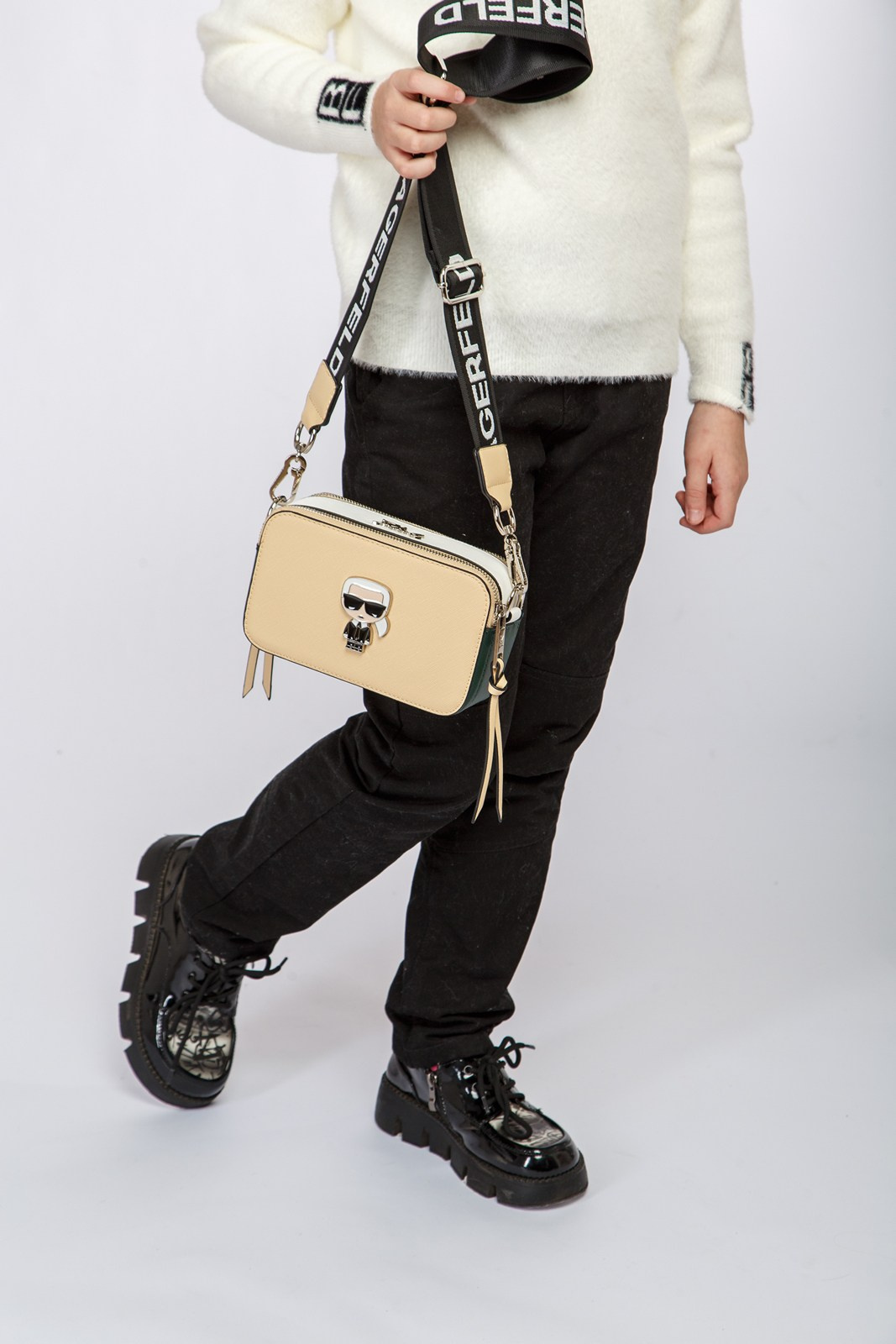 Сумки на моделях. Свадебный и репортажный фотограф в Москве и Московской области