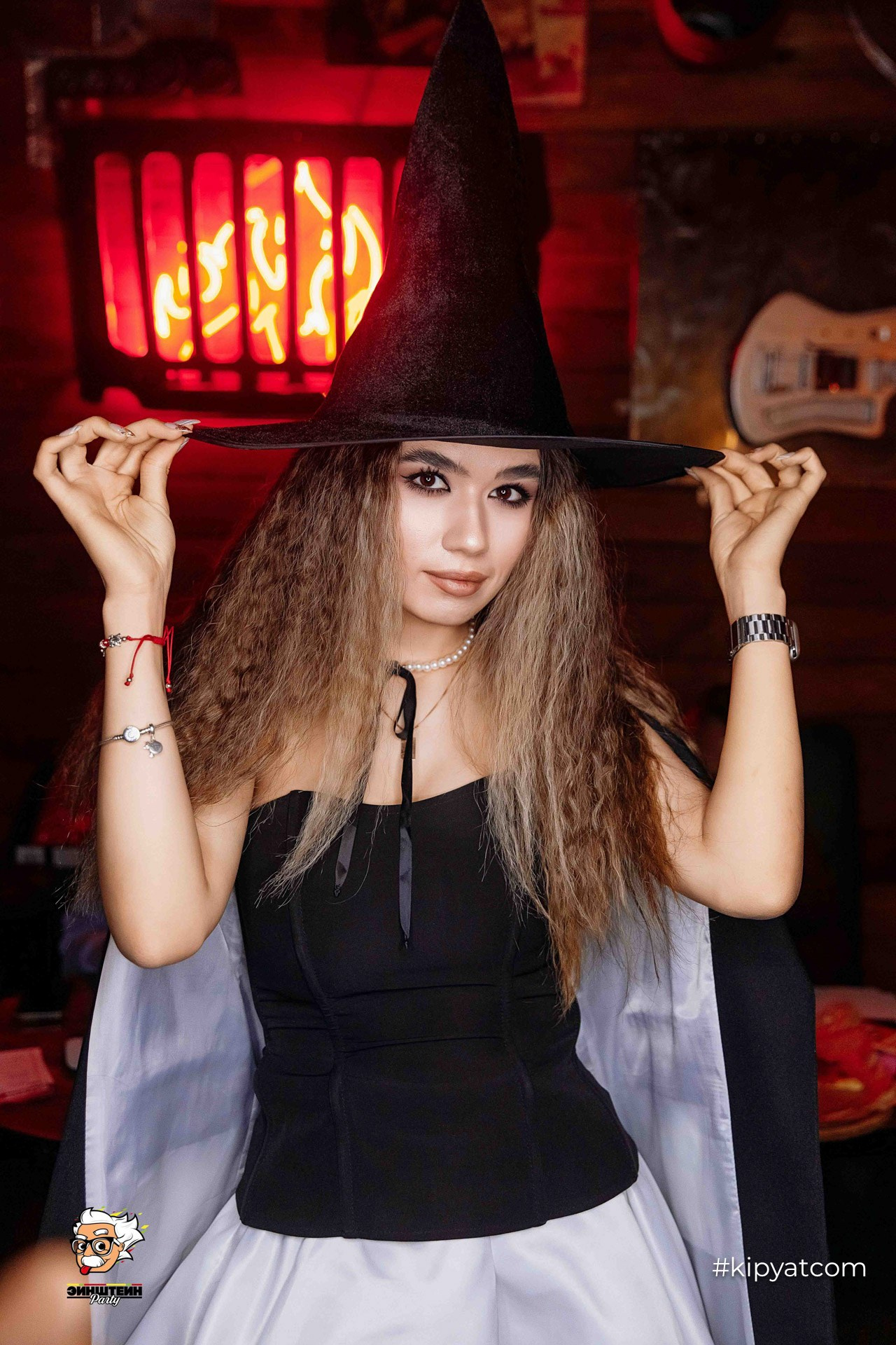 Эйнштейн Party