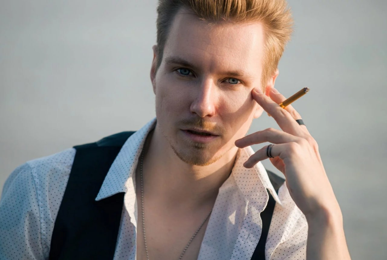 Роман, 175 см, 48-50 р-р. KED Production — продакшн из СПб. Создаём фото, видео и контент, который помогает брендам и селлерам продавать больше