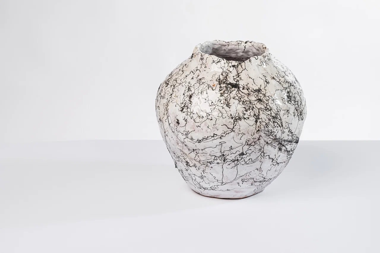 Ваза «Линии раку». Арт-керамика Катерины Жизневской