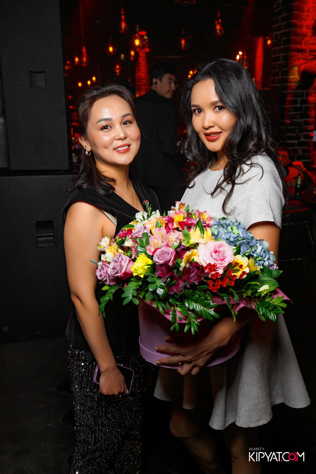 TANGIERS LOUNGE НА САТПАЕВА. КИПЯТКОМ АЛМАТЫ!