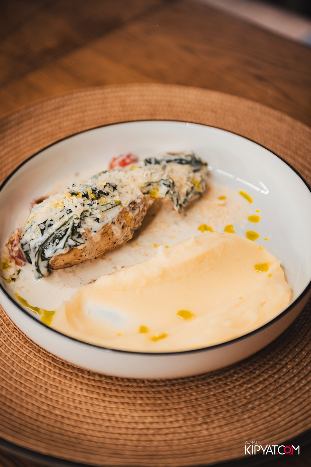 РЕСТОРАН ТЕПЛИЦА. КИПЯТКОМ АЛМАТЫ!