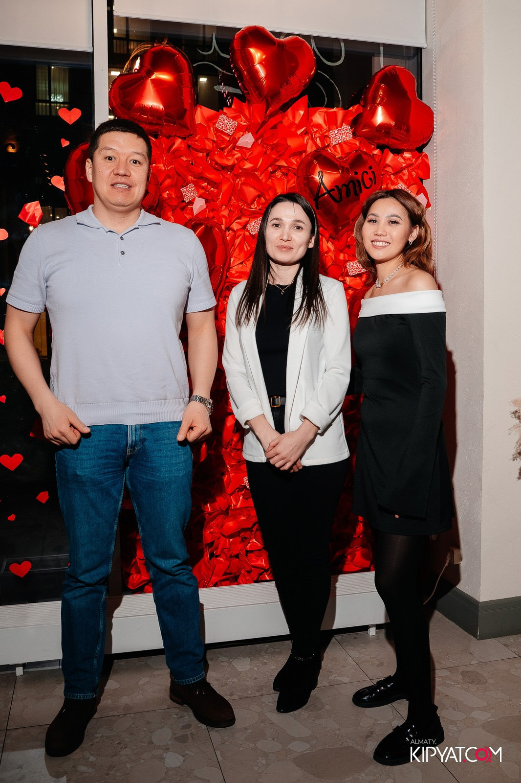 ДЕНЬ СВ.ВАЛЕНТИНА В РЕСТОРАНЕ AMICI. КИПЯТКОМ АЛМАТЫ!