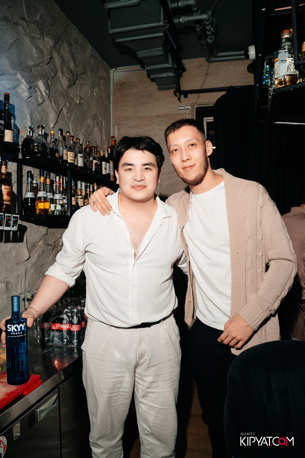 CICADA BAR. КИПЯТКОМ АЛМАТЫ!