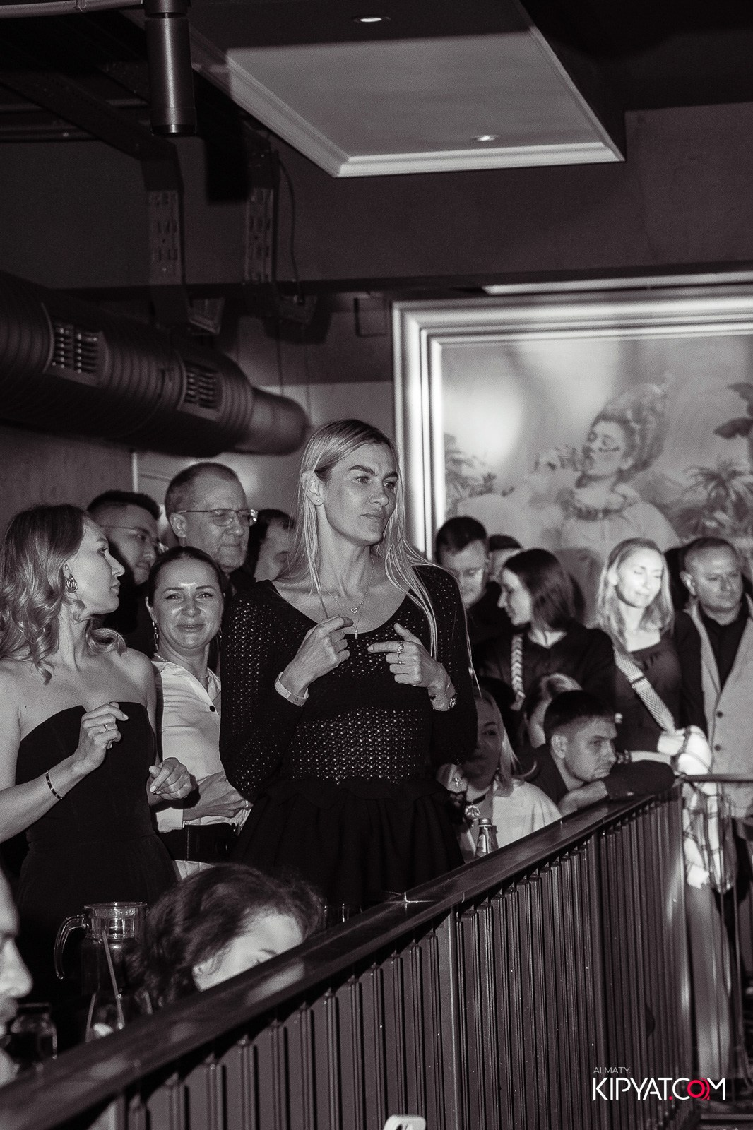 МИХАИЛ ШУФУТИНСКИЙ С СОЛЬНЫМ КОНЦЕРТОМ В QUEEN ALMATY. КИПЯТКОМ АЛМАТЫ!