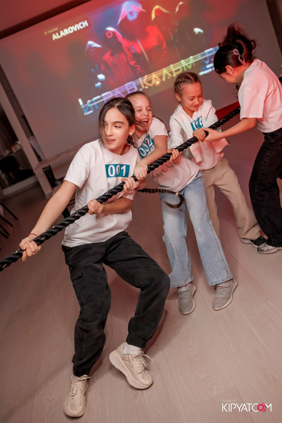 КВЕСТ-ШОУ ALAROVICH / ИГРА В КАЛЬМАРА. КИПЯТКОМ АЛМАТЫ!