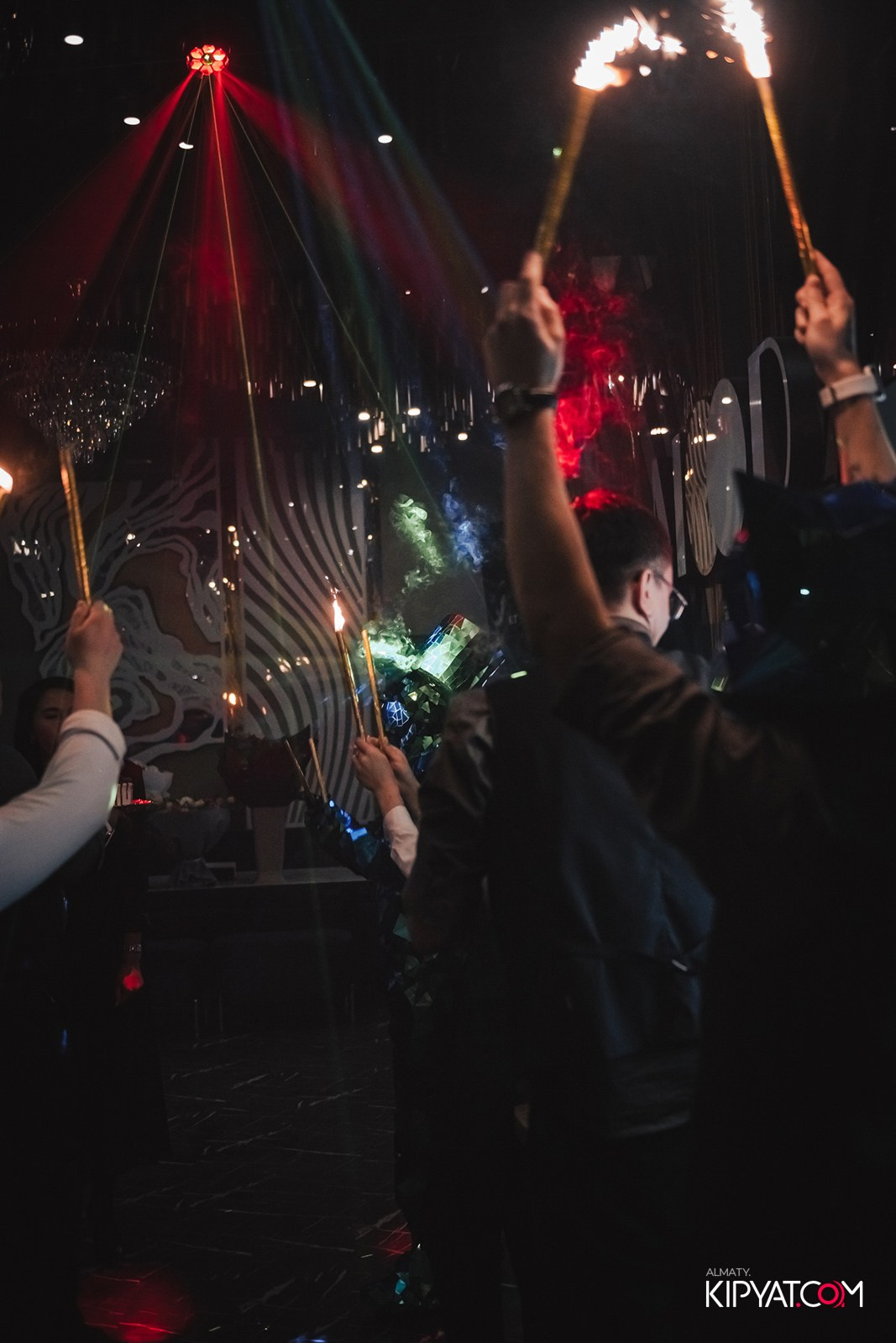 MOOD KARAOKE & TERRАCE. КИПЯТКОМ АЛМАТЫ! Фотосъемка мероприятий в Алматы
