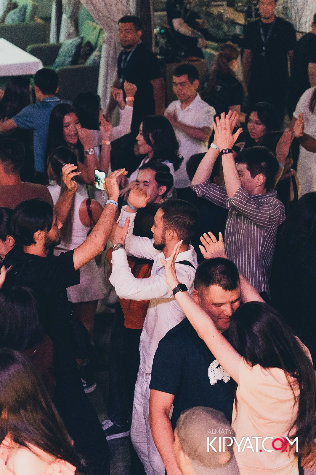 EVENT BAR. КИПЯТКОМ АЛМАТЫ!