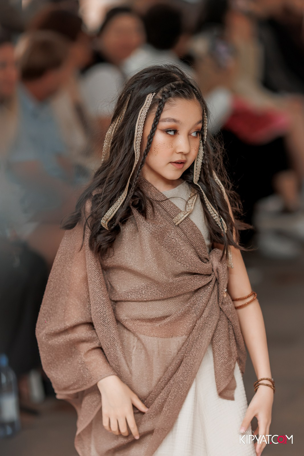 JUNIOR FASHION SHOW. КИПЯТКОМ АЛМАТЫ!