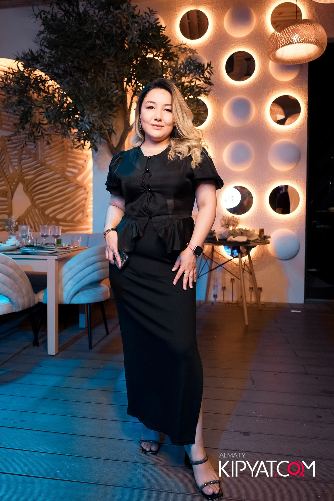 MOOD KARAOKE & TERRACE. КИПЯТКОМ АЛМАТЫ!