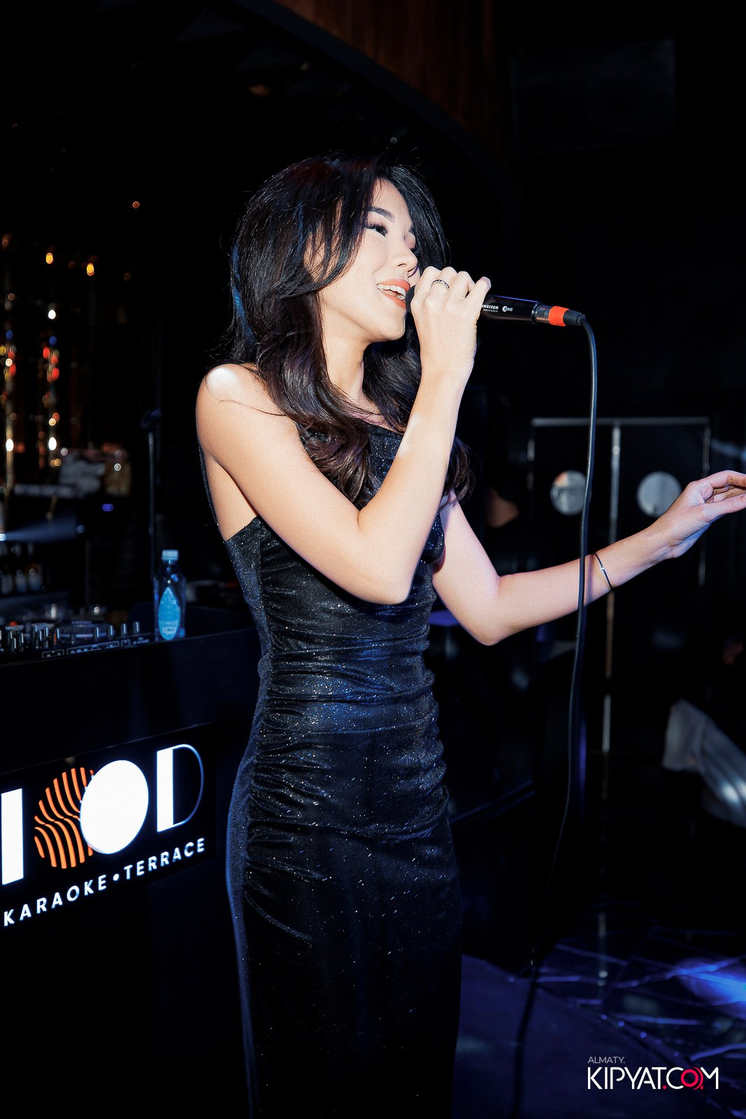 MOOD KARAOKE & TERRACE. КИПЯТКОМ АЛМАТЫ! Фотосъемка мероприятий в Алматы