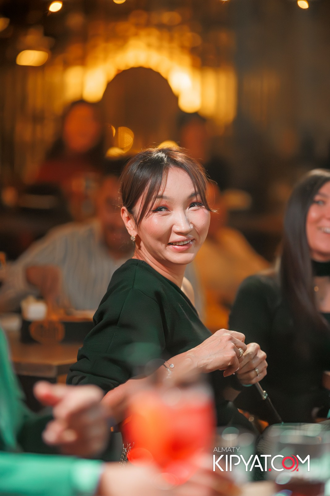 STAND UP КОНЦЕРТ АЛЕКСАНДРА МЕРКУЛЬ. КИПЯТКОМ АЛМАТЫ!