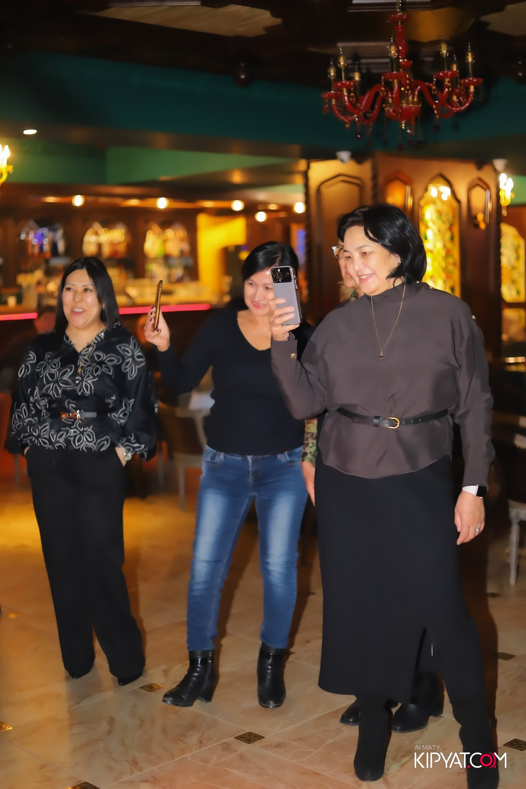 РЕСТОРАН ALAZANI. КИПЯТКОМ АЛМАТЫ! Фотосъемка мероприятий в Алматы