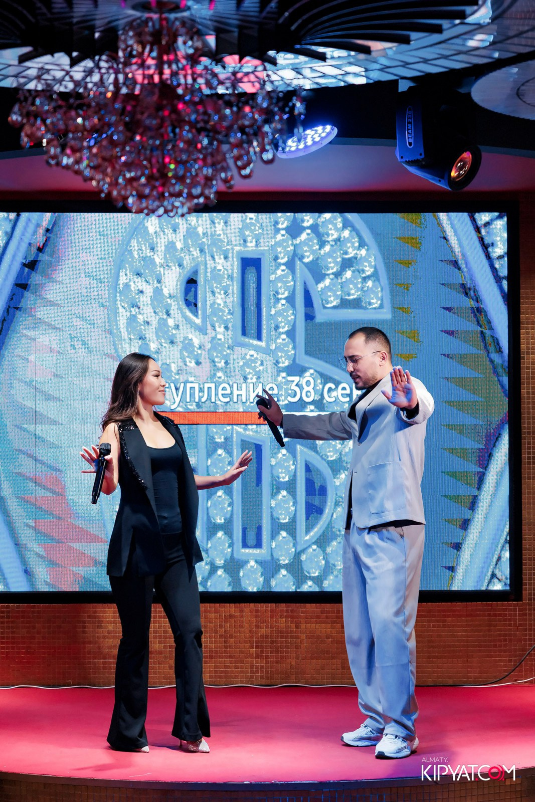 ЗАЯ, НА БИС. КИПЯТКОМ АЛМАТЫ!