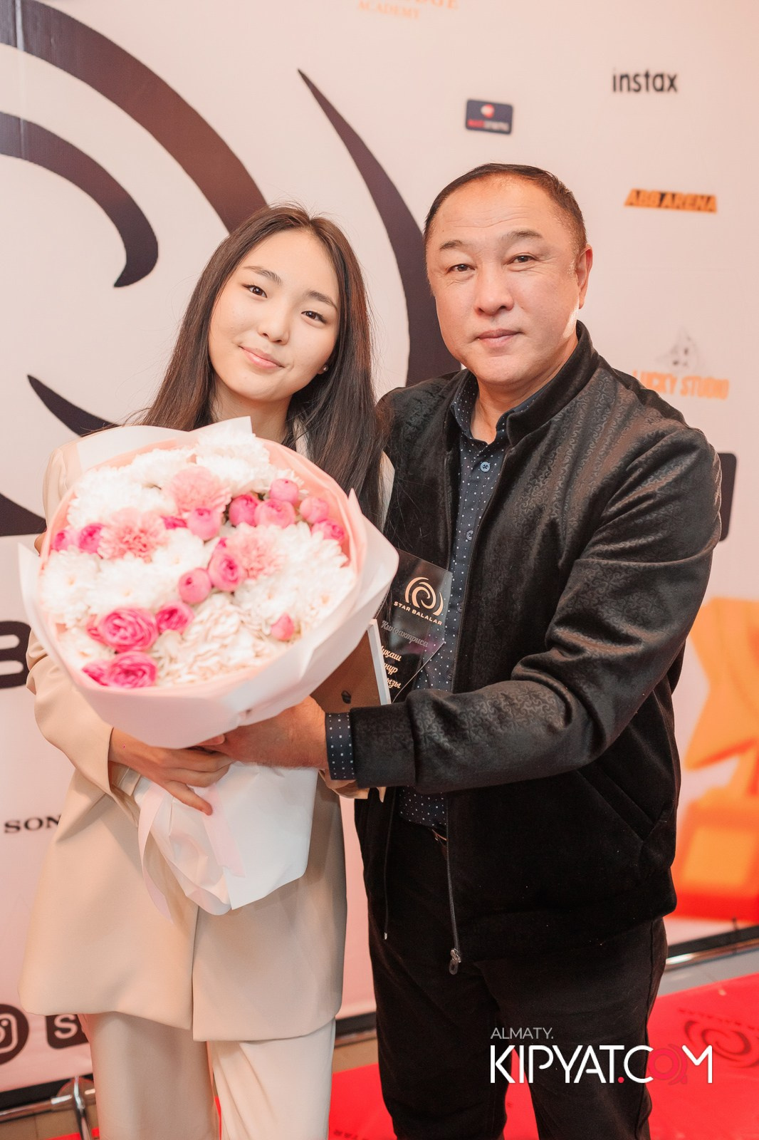 ПРЕЗЕНТАЦИЯ 9 ГРУППЫ КИНОПРОЕКТА «STARBALALAR». КИПЯТКОМ АЛМАТЫ!