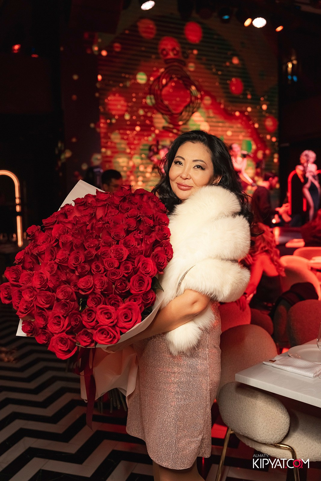 QUEEN. КИПЯТКОМ АЛМАТЫ!