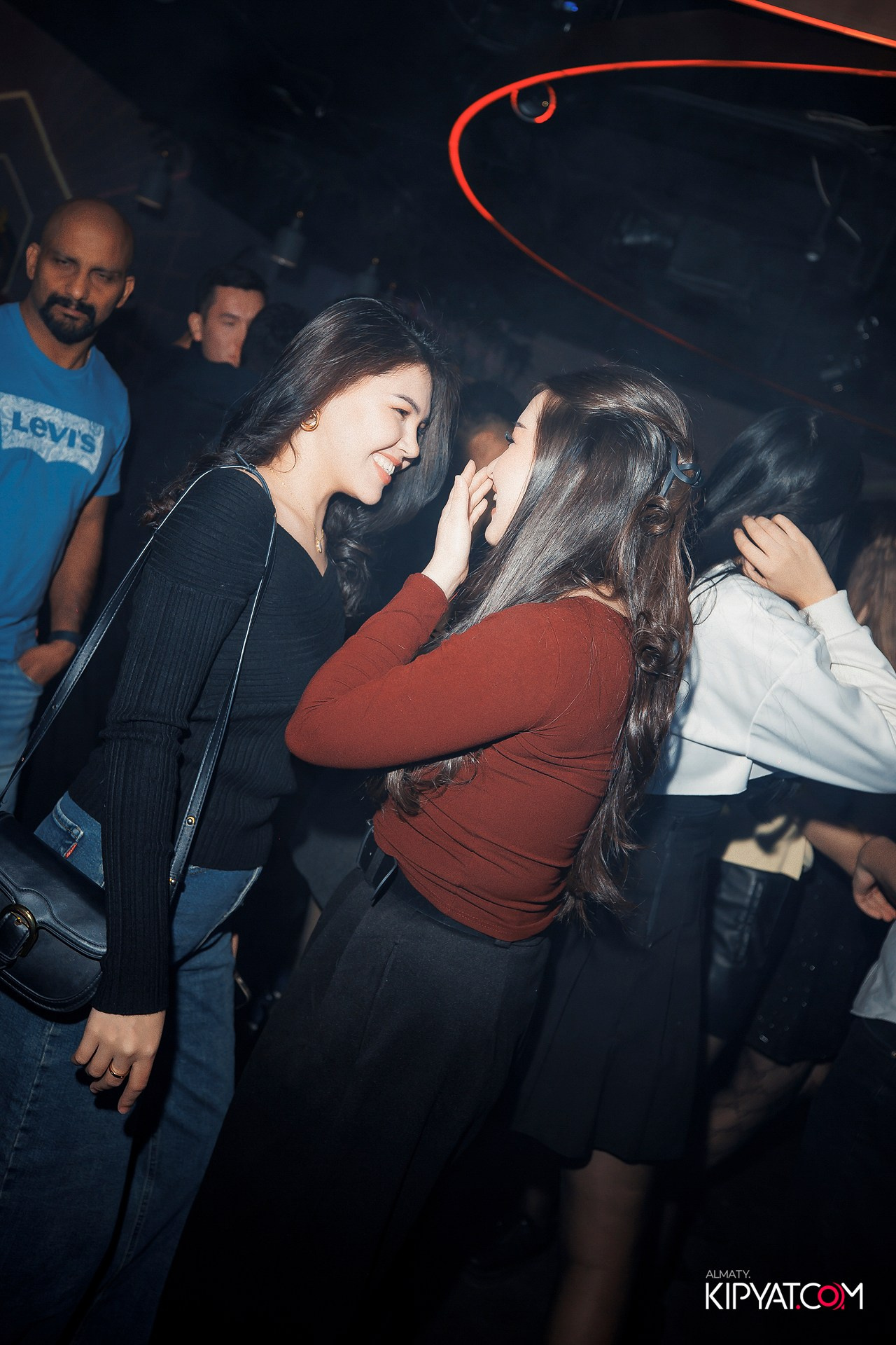 EVENT BAR. КИПЯТКОМ АЛМАТЫ! Фотосъемка мероприятий в Алматы