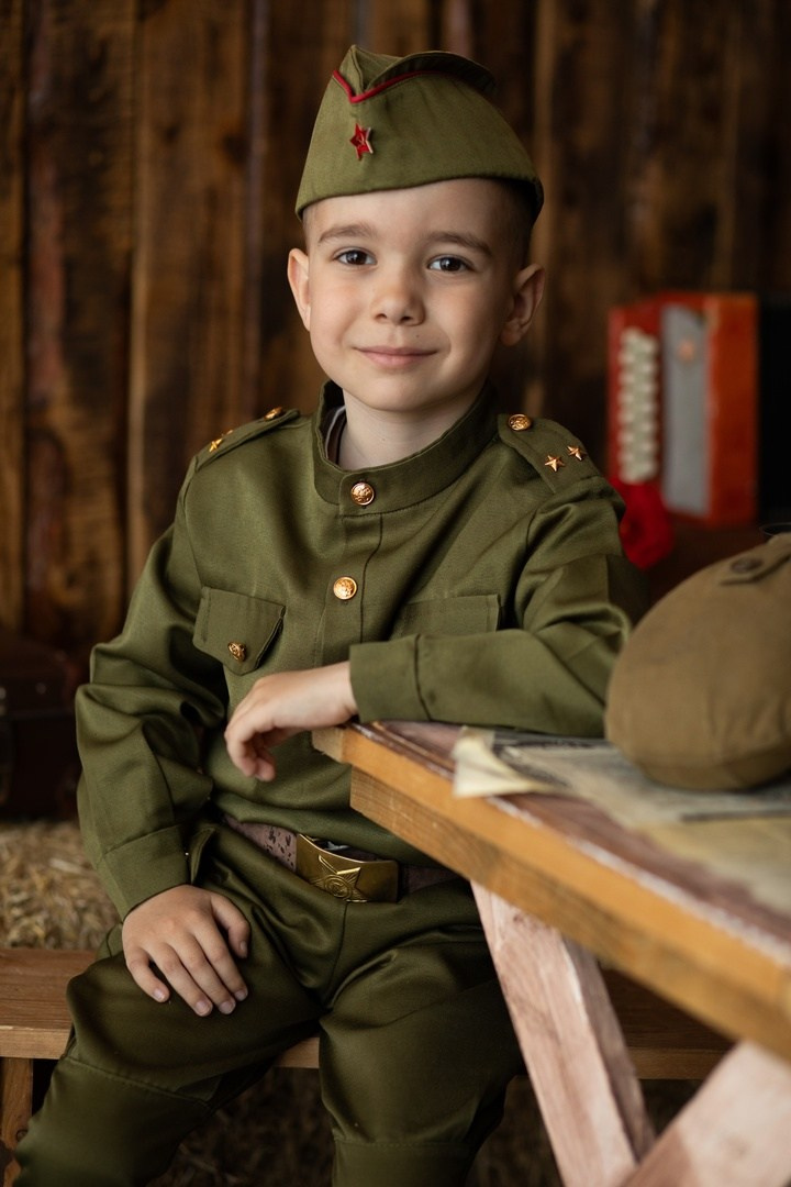 День победы «Аты-Баты». Фотограф в Омске