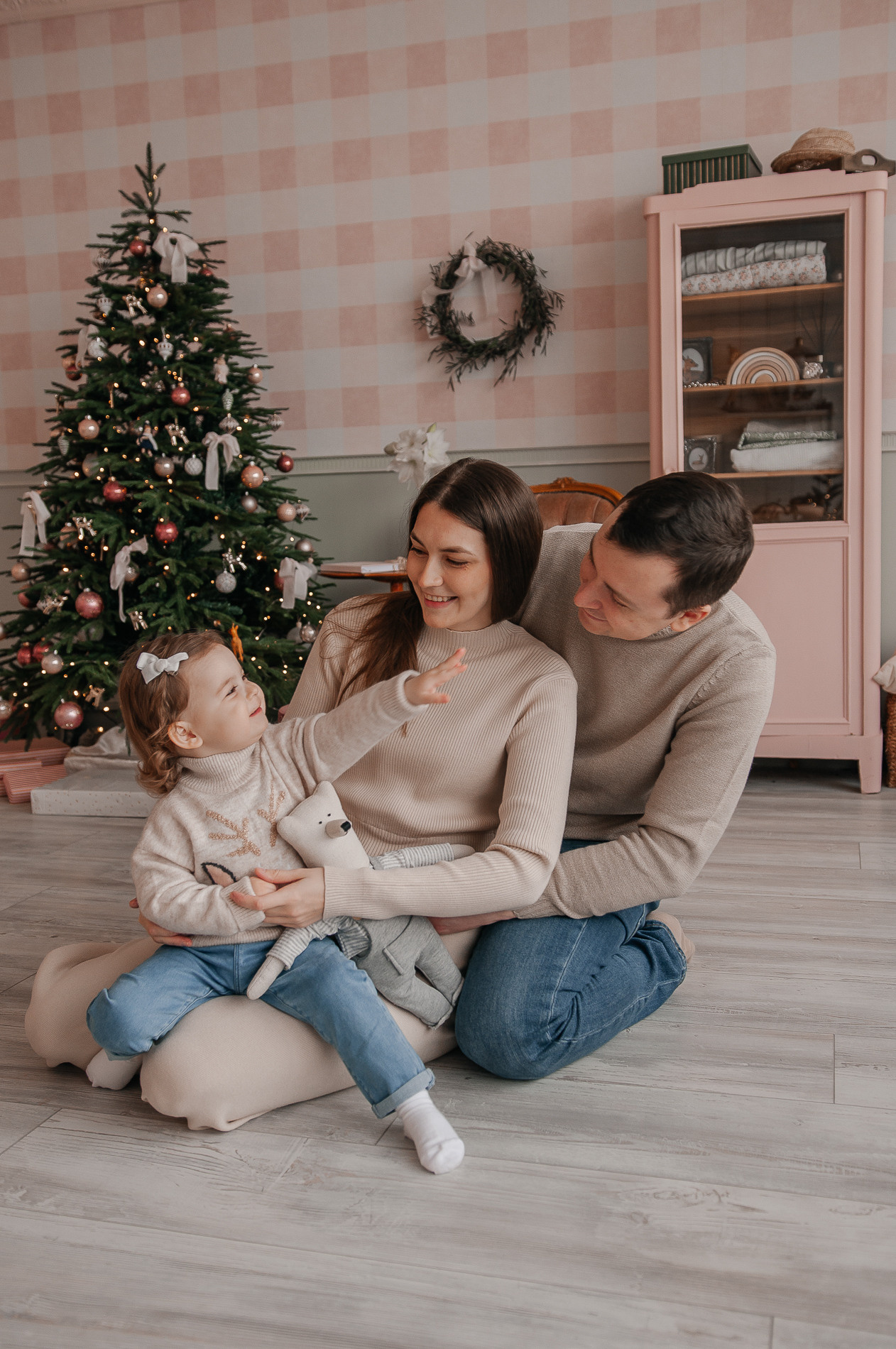 Happy Family_Андрей, Оксана и Арина. Свадебный и семейный фотограф в Минске Яна Новак