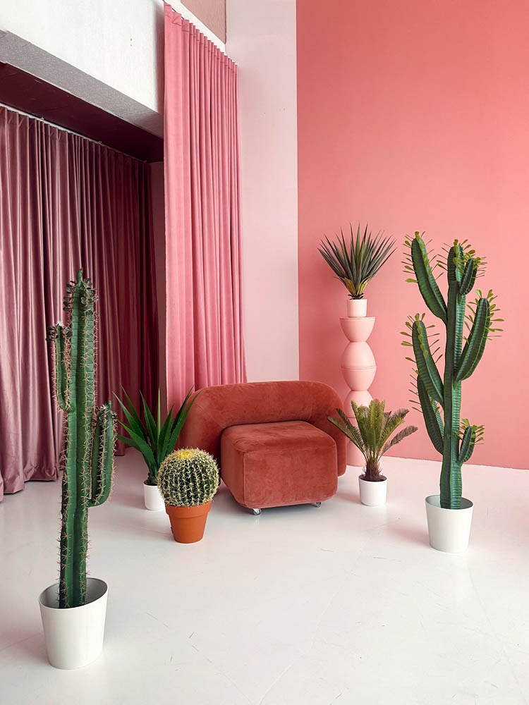 Лучшие фотостудии Москвы для съемки одежды и других товаров