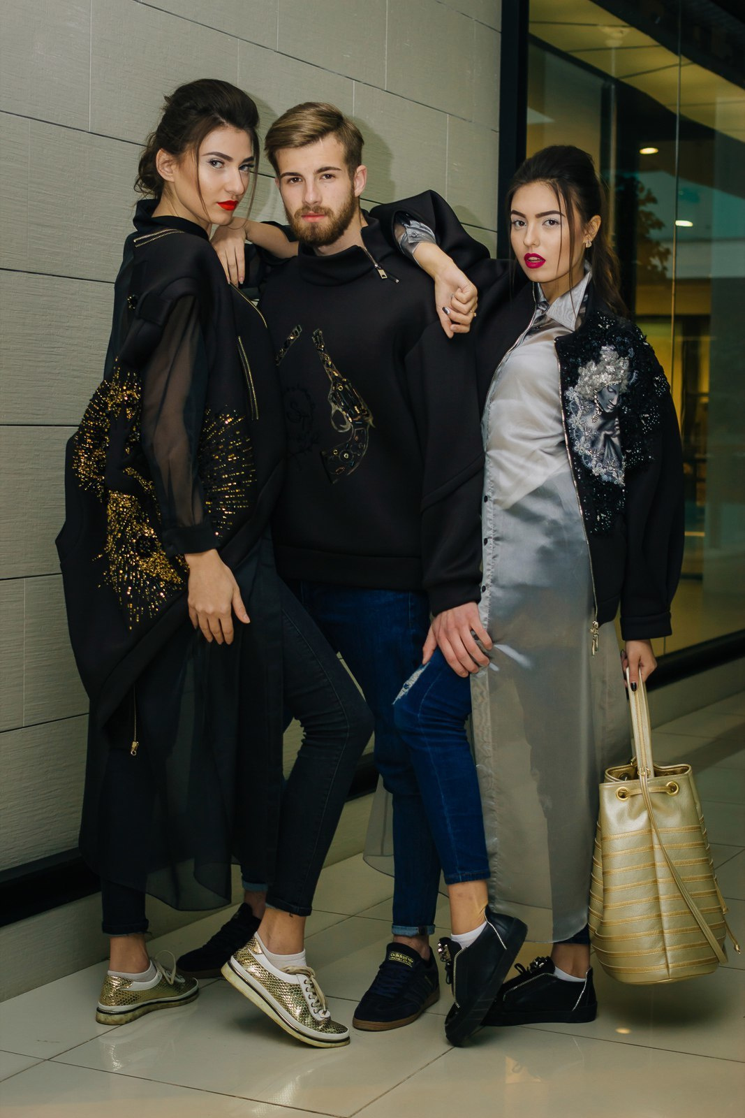 Съемка моды, лук-бук (lookbook) для маркетплейсов Краснодар. Бизнес, мужской фотограф в Краснодаре | Аксёнов Алексей Владимирович