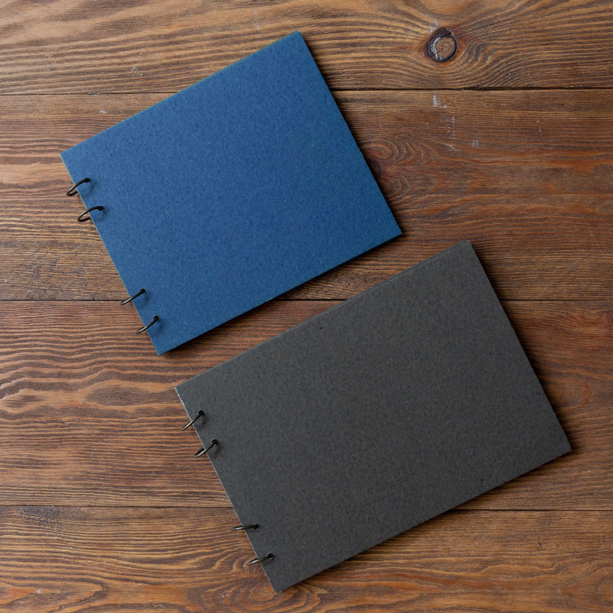 Фотоальбомы и фоторамки. Фотостудия Алматы. Семейная и детская фотостудия Family studio.Фотограф Алматы