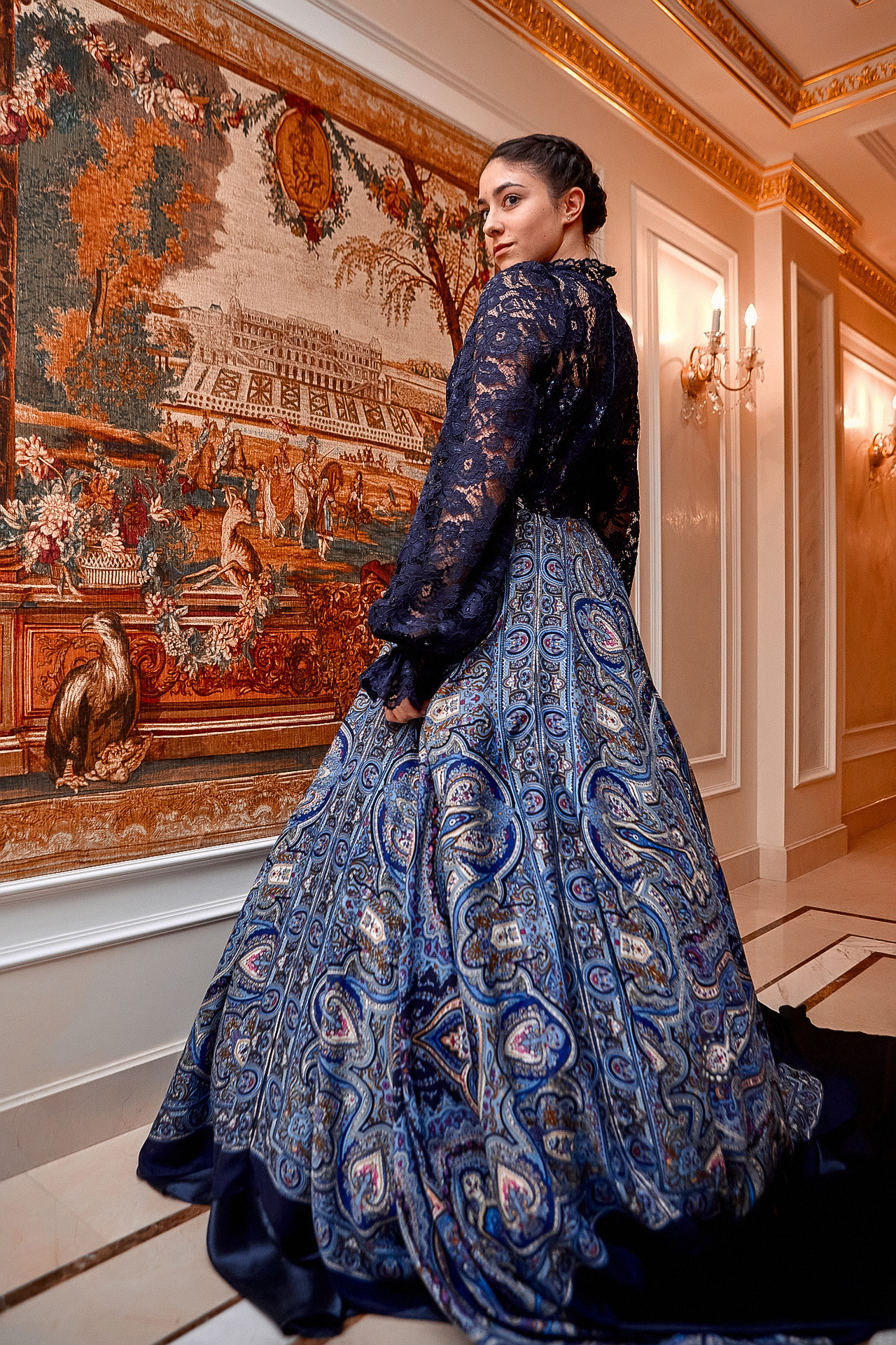 ПОКАЗ В ГОСТИНИЦЕ ЭРМИТАЖ