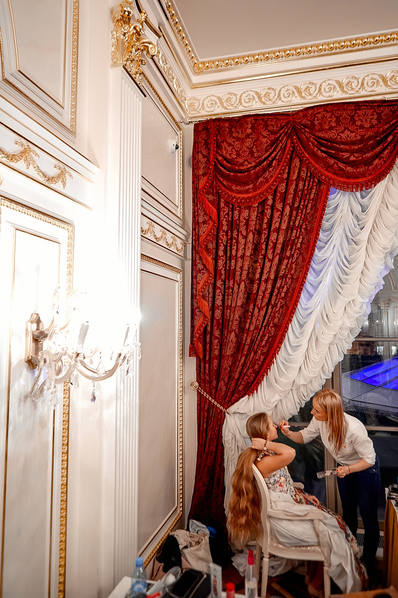 ПОКАЗ В ГОСТИНИЦЕ ЭРМИТАЖ