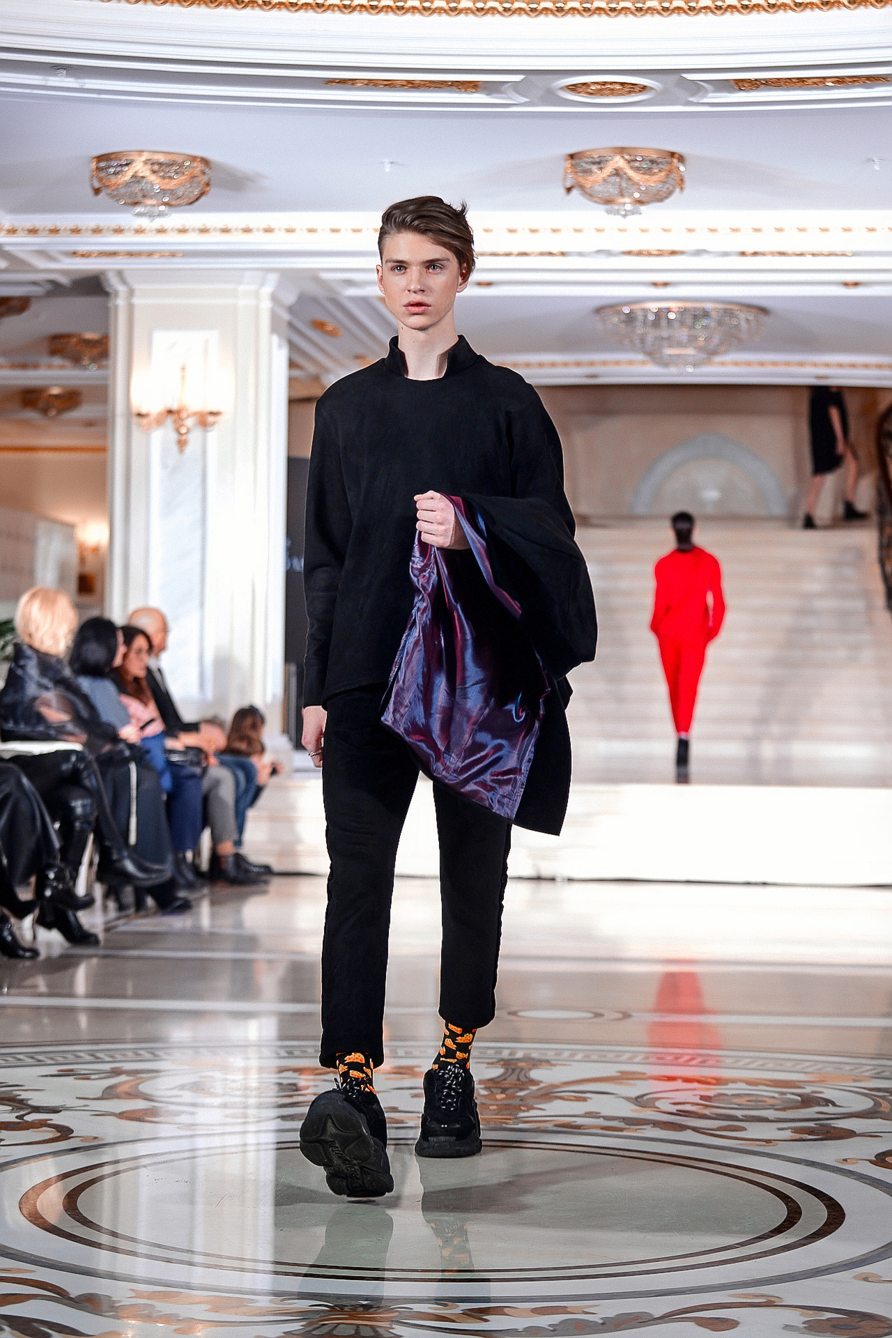 ПОКАЗ В ГОСТИНИЦЕ ЭРМИТАЖ