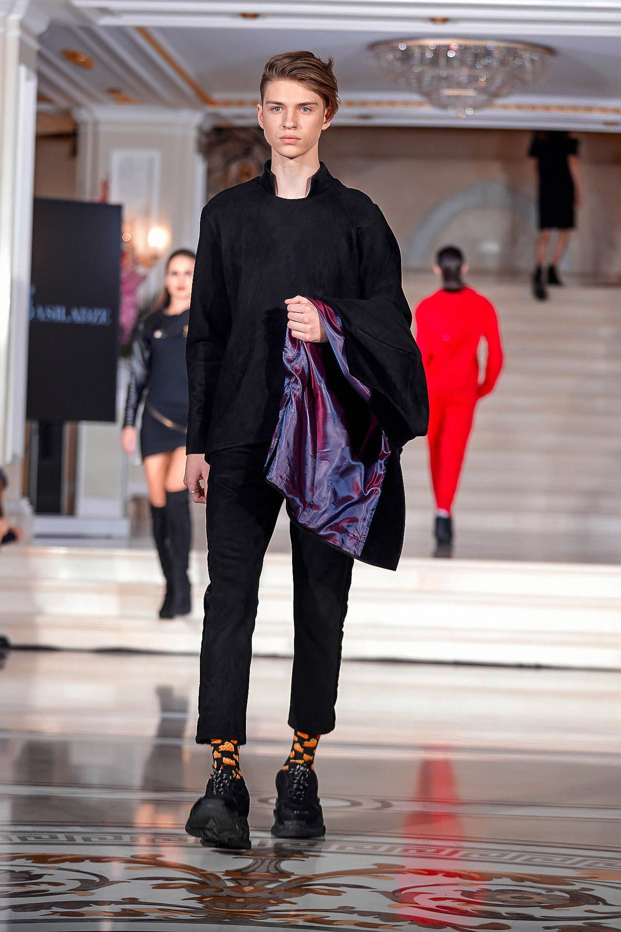 ПОКАЗ В ГОСТИНИЦЕ ЭРМИТАЖ