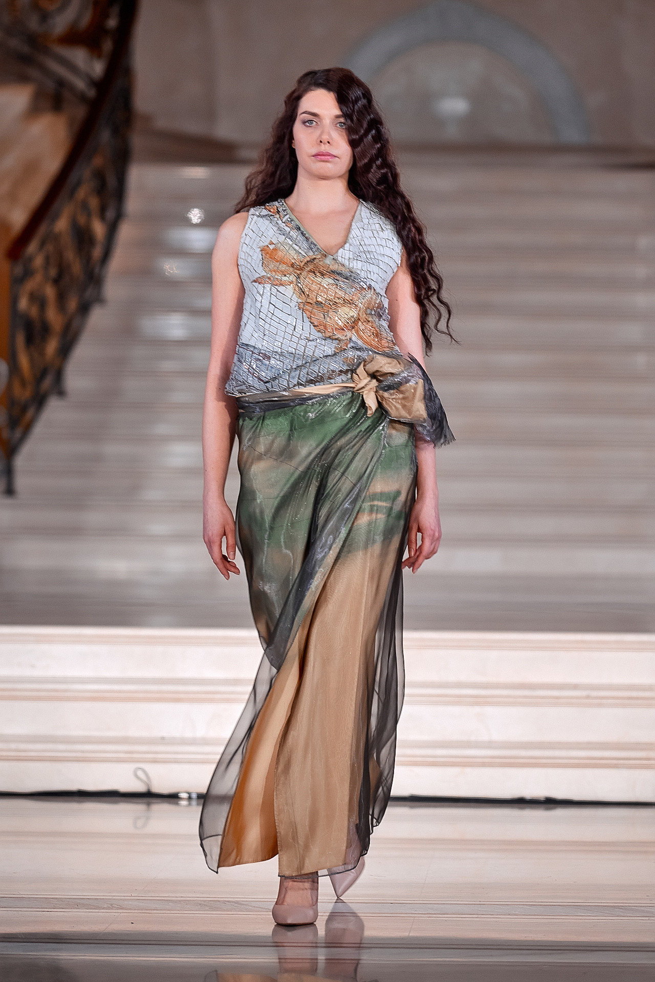 ПОКАЗ В ГОСТИНИЦЕ ЭРМИТАЖ