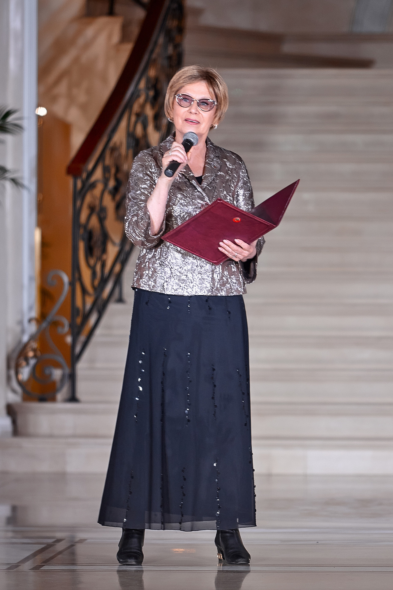 ПОКАЗ В ГОСТИНИЦЕ ЭРМИТАЖ