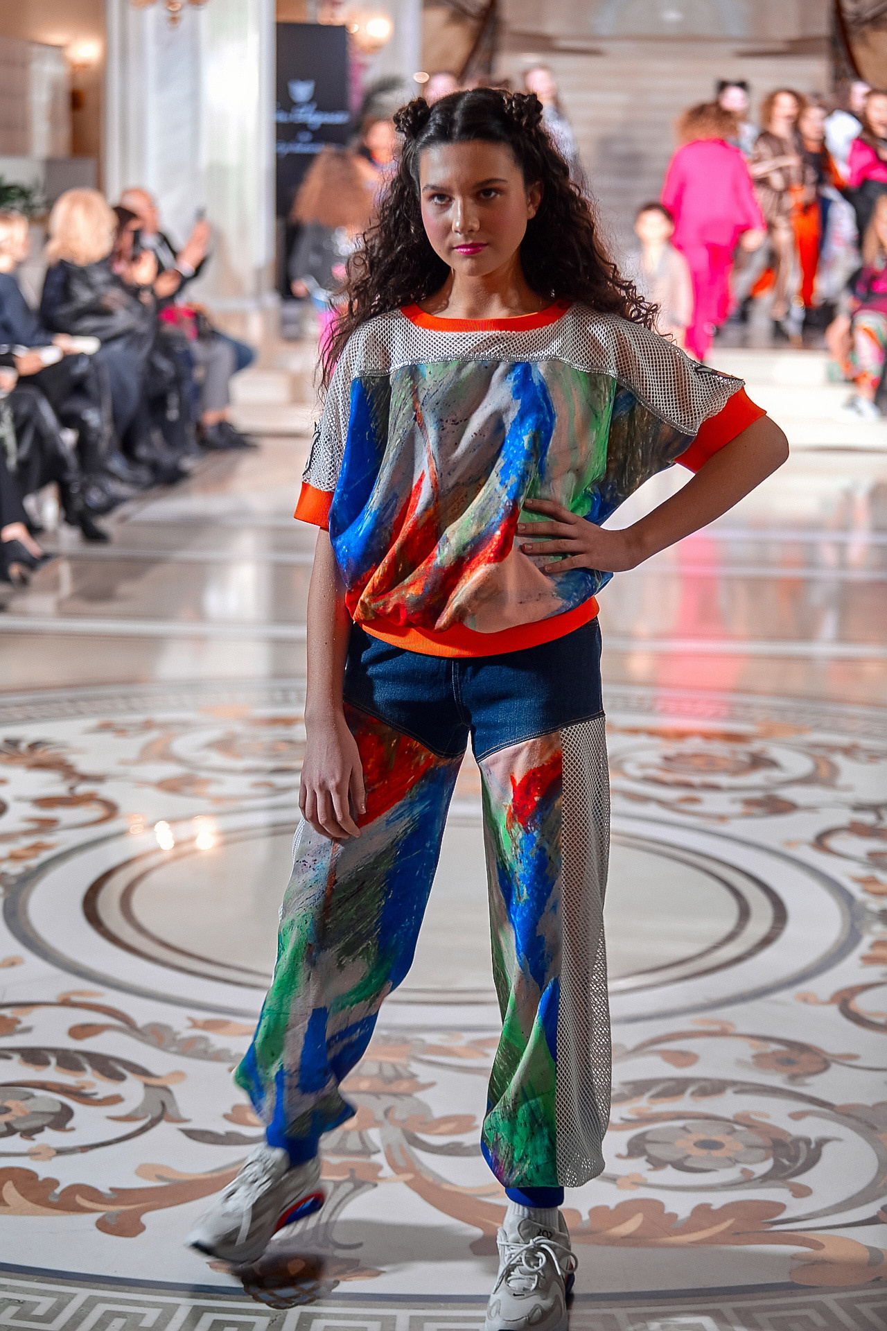 ПОКАЗ В ГОСТИНИЦЕ ЭРМИТАЖ