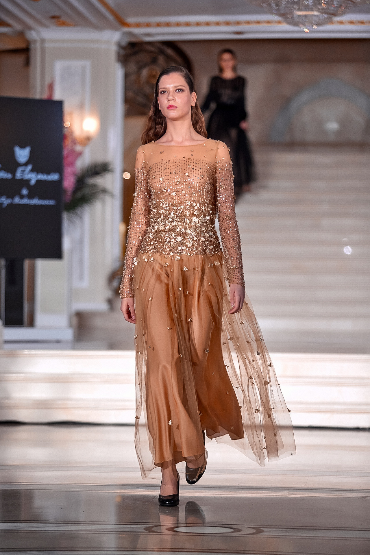 ПОКАЗ В ГОСТИНИЦЕ ЭРМИТАЖ