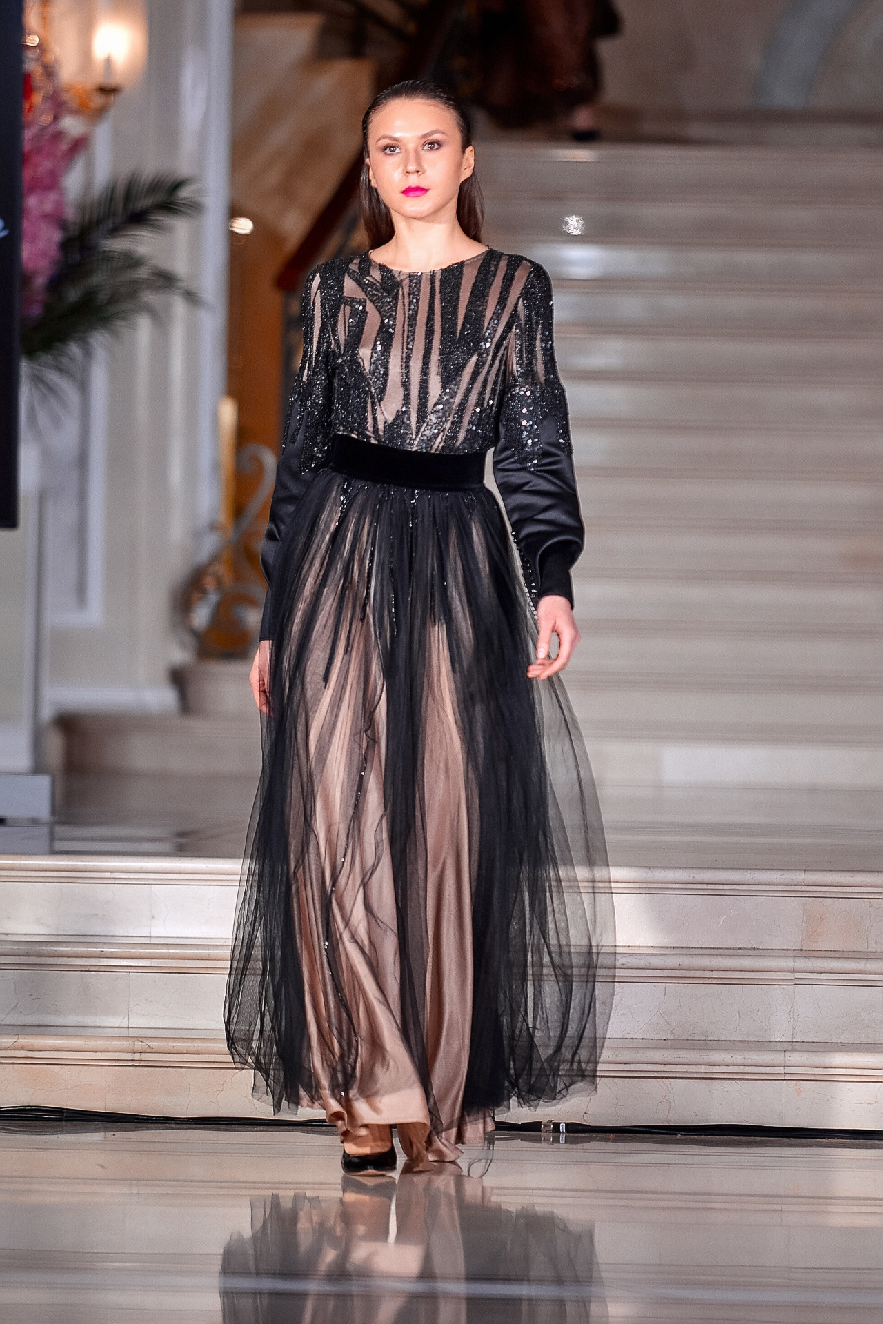 ПОКАЗ В ГОСТИНИЦЕ ЭРМИТАЖ