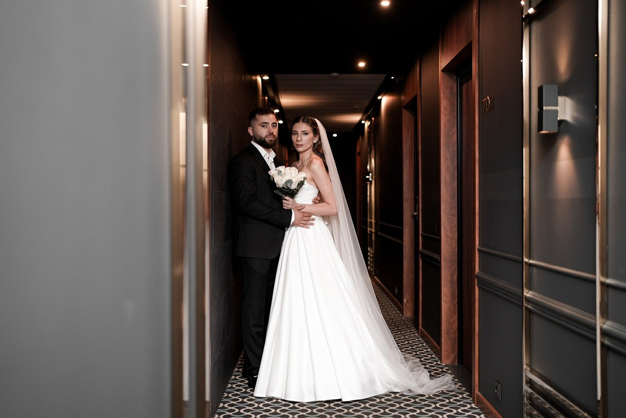 Свадебная фотосессия в отеле Арка. Фотограф Ростов-на-Дону Алёна Чёботова. Свадебный фотограф в Ростове-на-Дону. Таинство Крещения и Венчания, семейные фотосессии. Алёна Чёботова