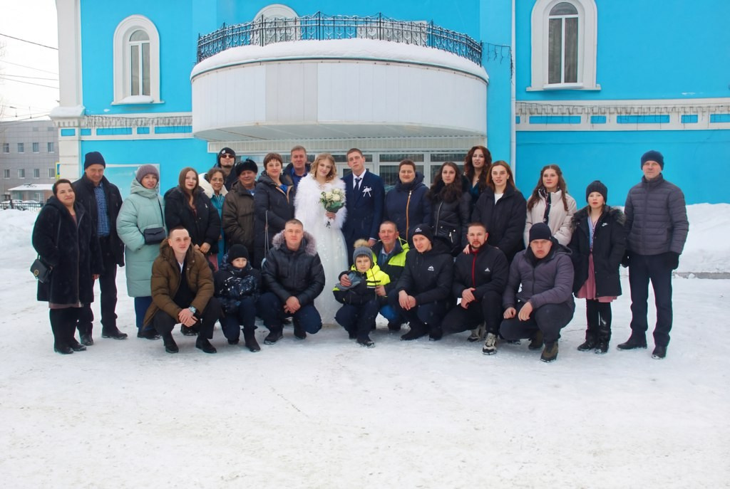 Свадебные фотосессии Барнаул/ Алейск. Выпускные альбомы для школ и Детских садов в Барнауле /Выпускные/Свадебные/Детские/Семейные и др. виды съёмок /Фотограф Вера Валейко