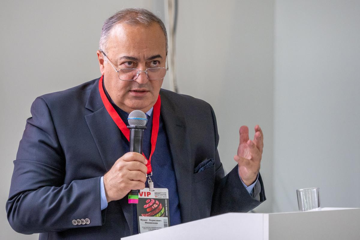 «Куриный король — 2023». Валерий Бычков. Фотограф