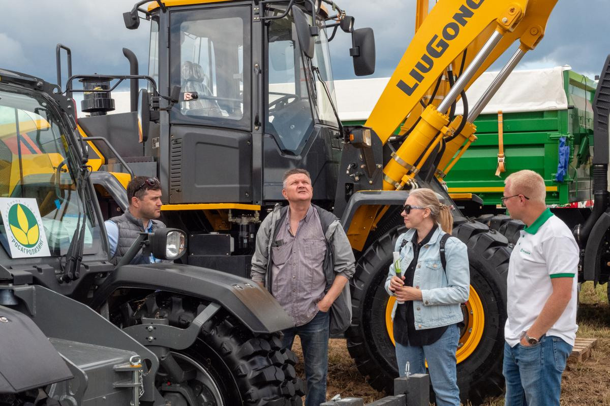 Агрополигон. Валерий Бычков. Фотограф