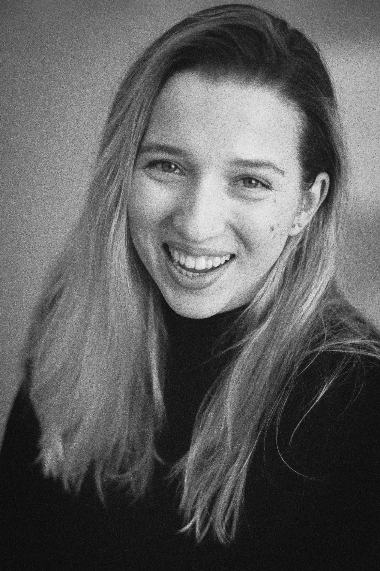 Чёрно-белая плёнка. Репортажный фотограф в Новосибирске. Алексей Гриценко