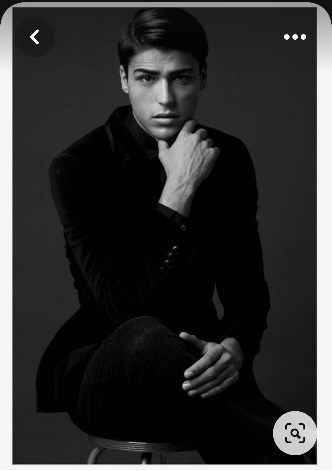 Портрет парни