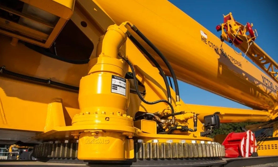 Автокраны XCMG XCT30_S1. Продажа надежной спецтехники от компании СТИ в г. Новосибирск