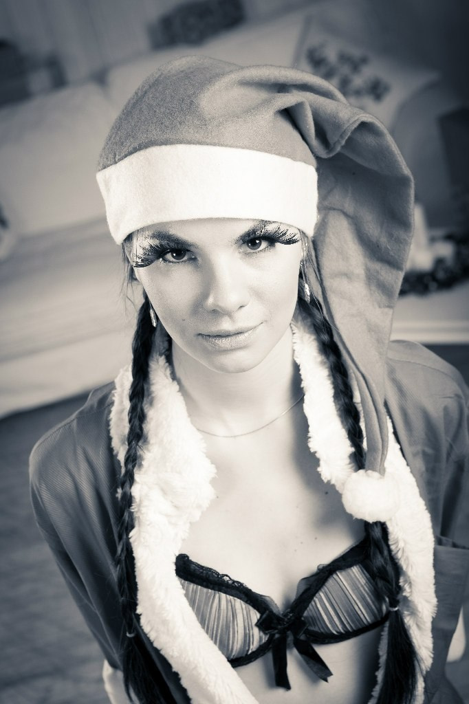 Новогодняя тематика в студийной фотосессии в Иркутске